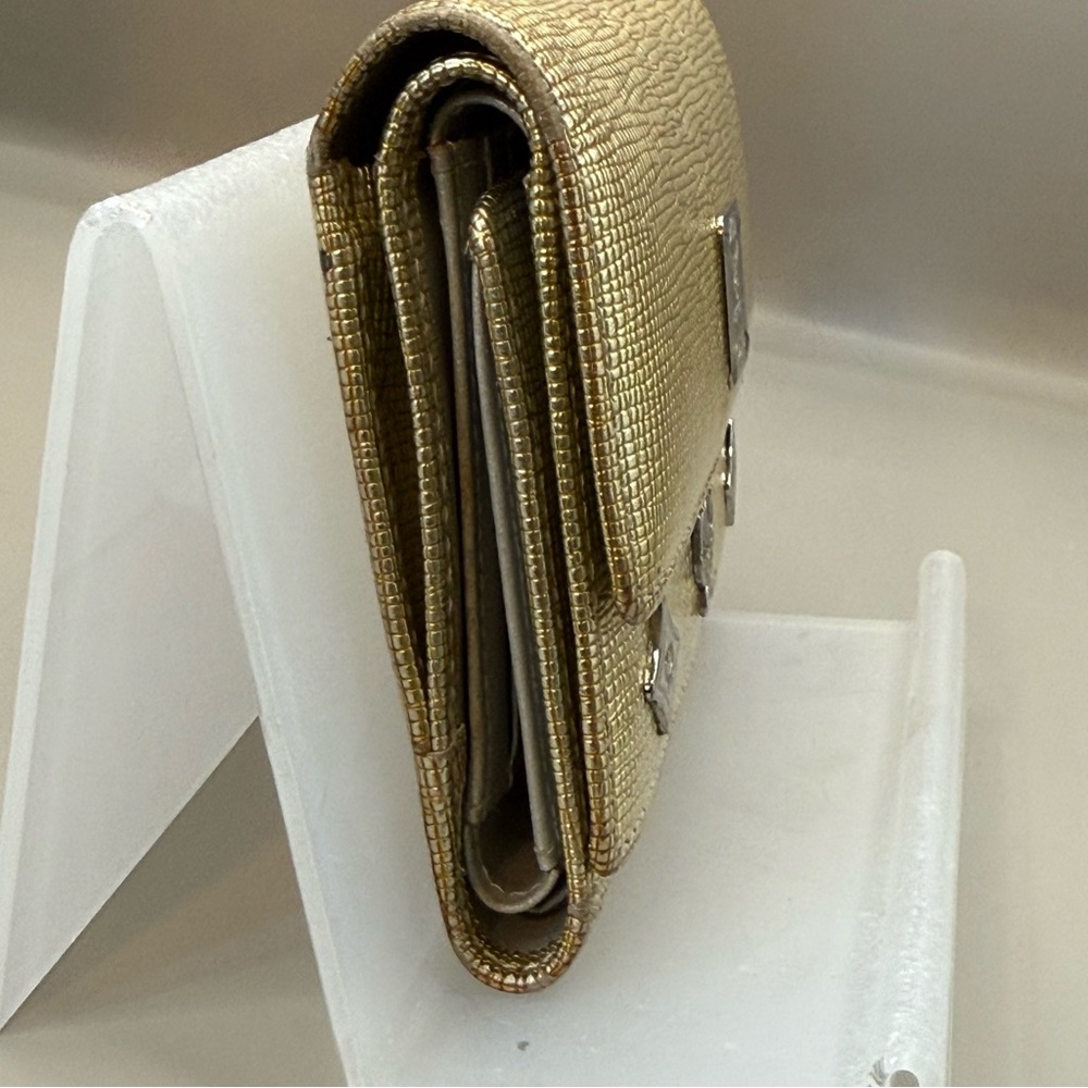 💎GUARANTEED AUTHENTIC MCM COMPACT WALLET 💎 - Picture 4 of 16